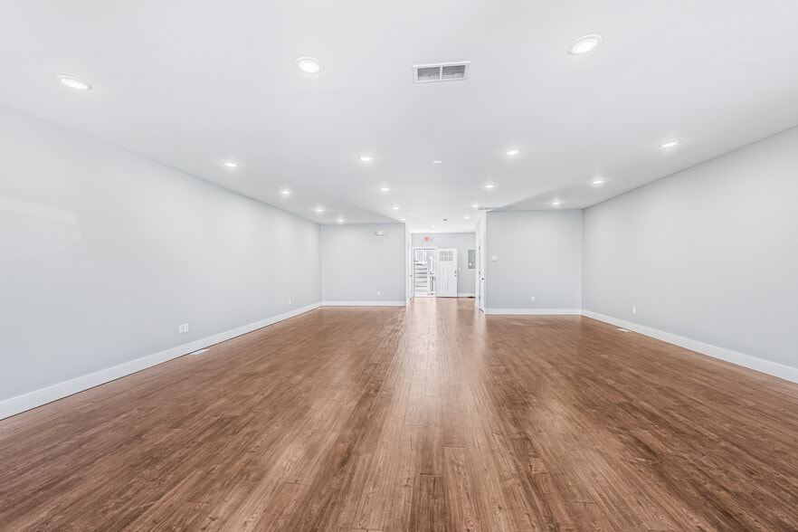 More Photos Of 24 S Washington Ave, Margate City Medical For Sale