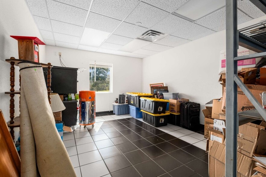 More Photos Of 456 Lakewood Park Rd, Beechgrove General Retail For Sale