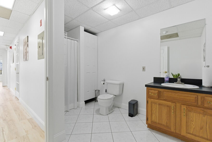 More Photos Of 2-4 Mary E Clark Dr, Hampstead Medical For Sale