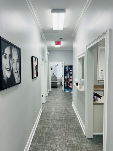 More Photos Of 56 Business Center Dr, Pawleys Island Medical For Sale