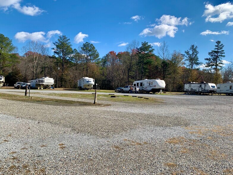More Photos Of , Oxford Trailer Camper Park For Sale