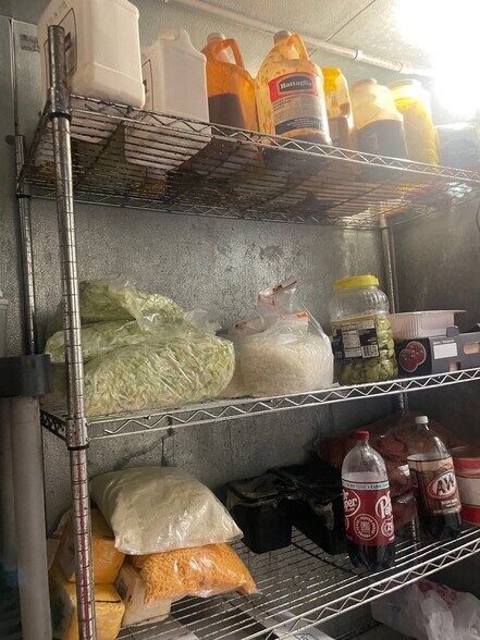 More Photos Of 102 5th St, Lincoln Restaurant For Sale