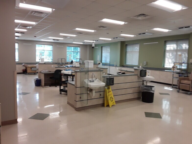 More Photos Of 3150 Polk St, Houston Medical For Sale