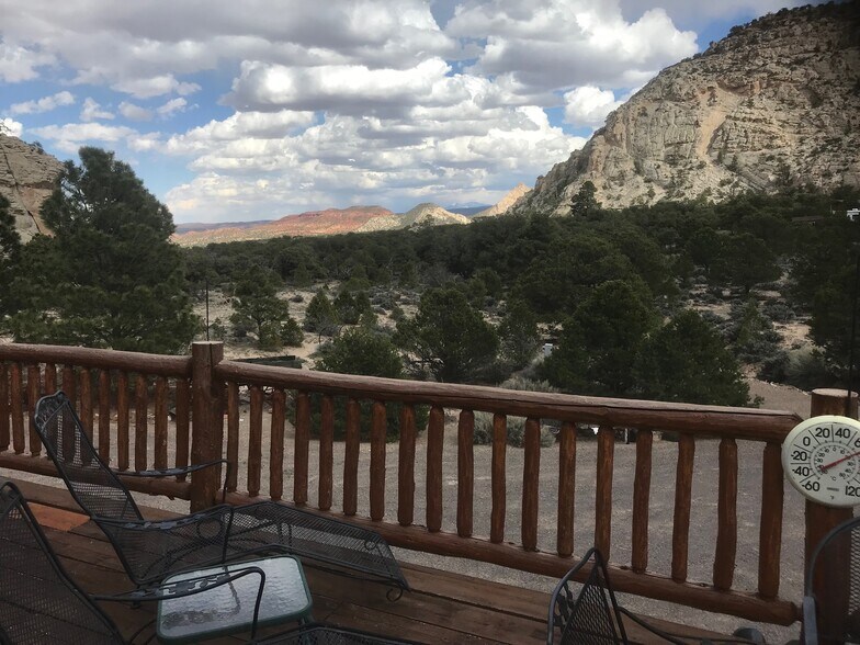 More Photos Of 897 E Cocks Comb Dr, Teasdale Land For Sale