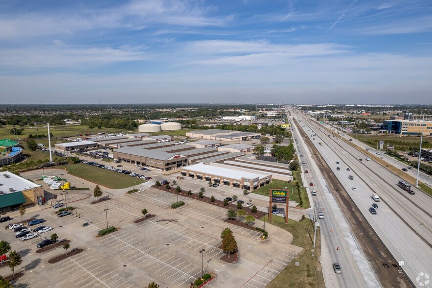 More Photos Of 2403 Gulf Fwy S, League City Storefront Retail Office For Lease