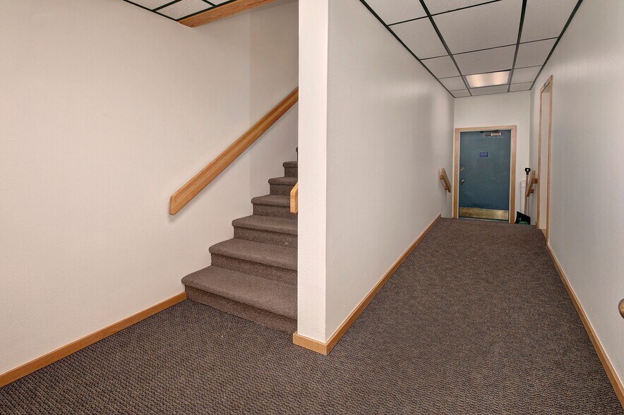 More Photos Of 619 E Main St, Frisco Office For Lease