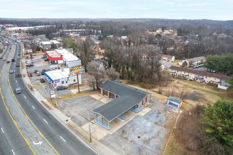 More Photos Of 4927 S Amherst Hwy, Madison Heights Specialty For Sale