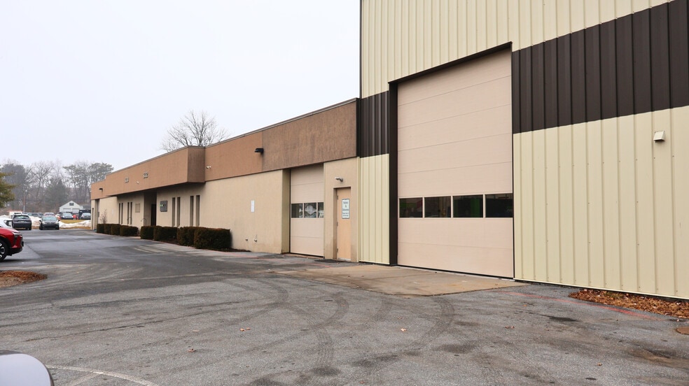 Primary Photo Of 6330-6332 Flank Dr, Harrisburg Flex For Sale