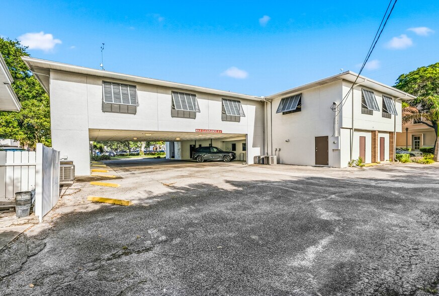 More Photos Of 1708 21st St, Vero Beach Office For Sale