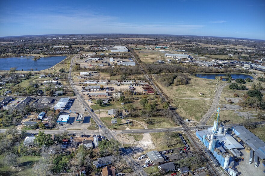 More Photos Of 845 Main St, Sulphur Springs Land For Sale