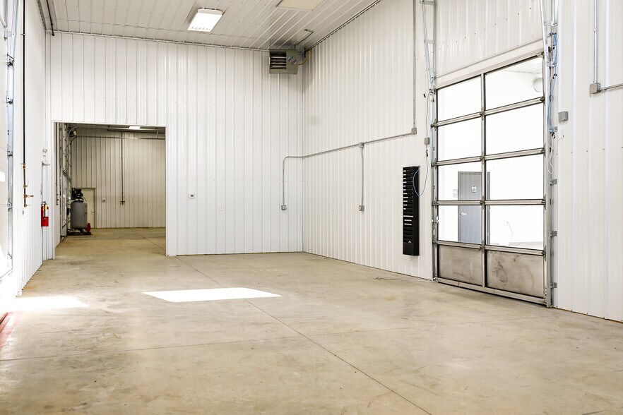 More Photos Of 23367 US 23, Circleville Industrial For Lease