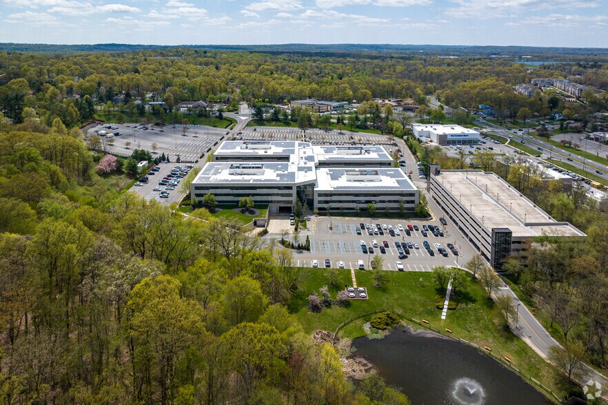 More Photos Of 290 W Mount Pleasant Ave, Livingston Office For Lease