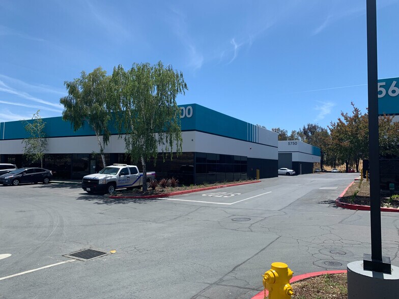 More Photos Of 5700 Imhoff Dr, Concord Warehouse For Lease