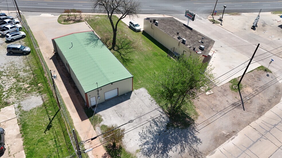 More Photos Of 3102 Jacksboro Hwy, Wichita Falls Loft Creative Space For Sale