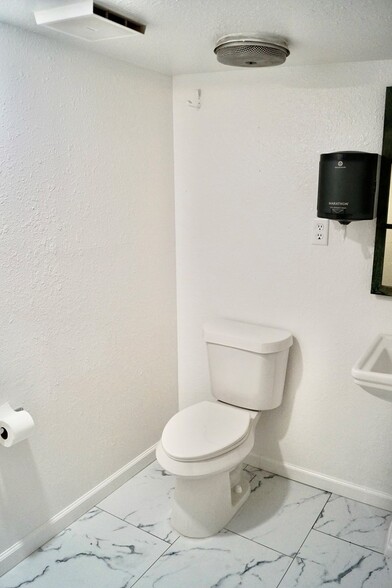 More Photos Of 5901N Golder Ave, Odessa Restaurant For Sale