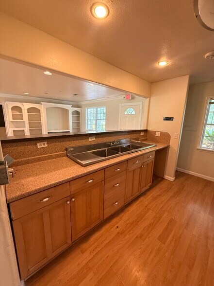 More Photos Of 16160 Porter Ln, Porter Land For Lease