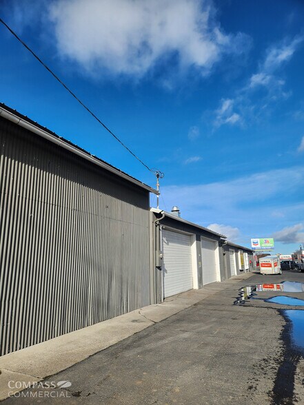 More Photos Of 915 SW Hwy 97, Madras Warehouse For Lease