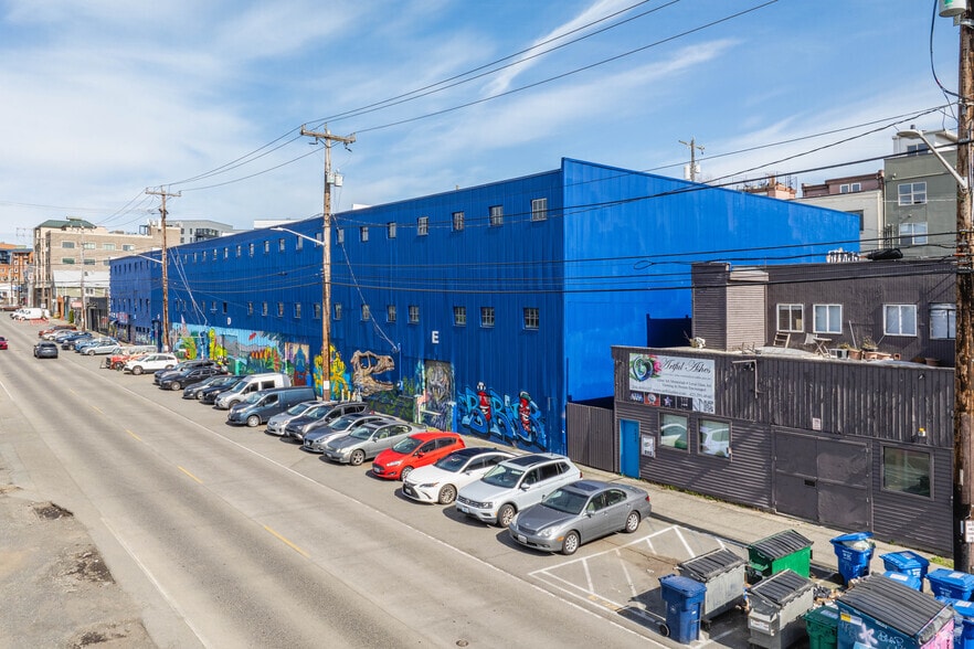 More Photos Of 5422 Shilshole Ave NW, Seattle Distribution For Lease