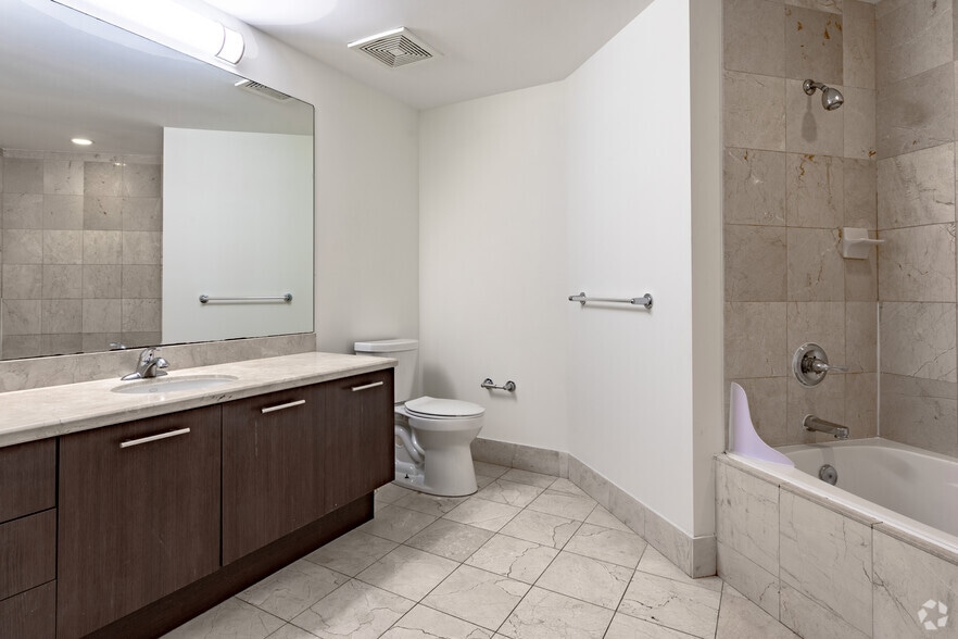 More Photos Of 410 Evernia St, West Palm Beach Apartments For Lease