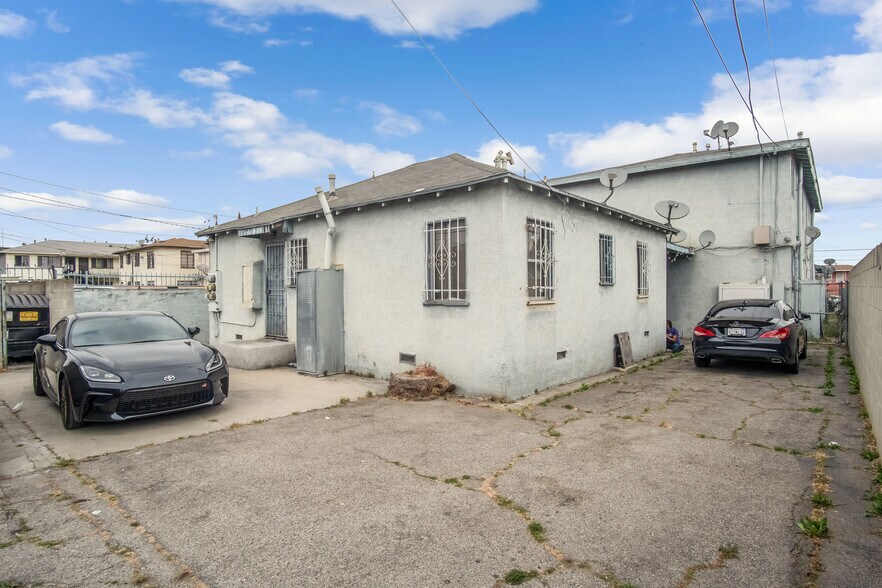 More Photos Of 726 W Imperial Hwy, Los Angeles Apartments For Sale