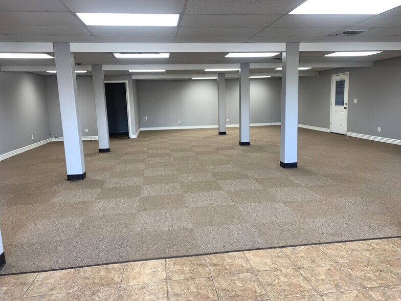More Photos Of 2715 Highway 95, Bullhead City Self Storage For Lease