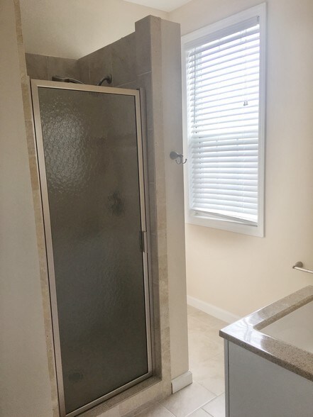 More Photos Of 172-184 Follins Ln, Saint Simons Island Office For Lease