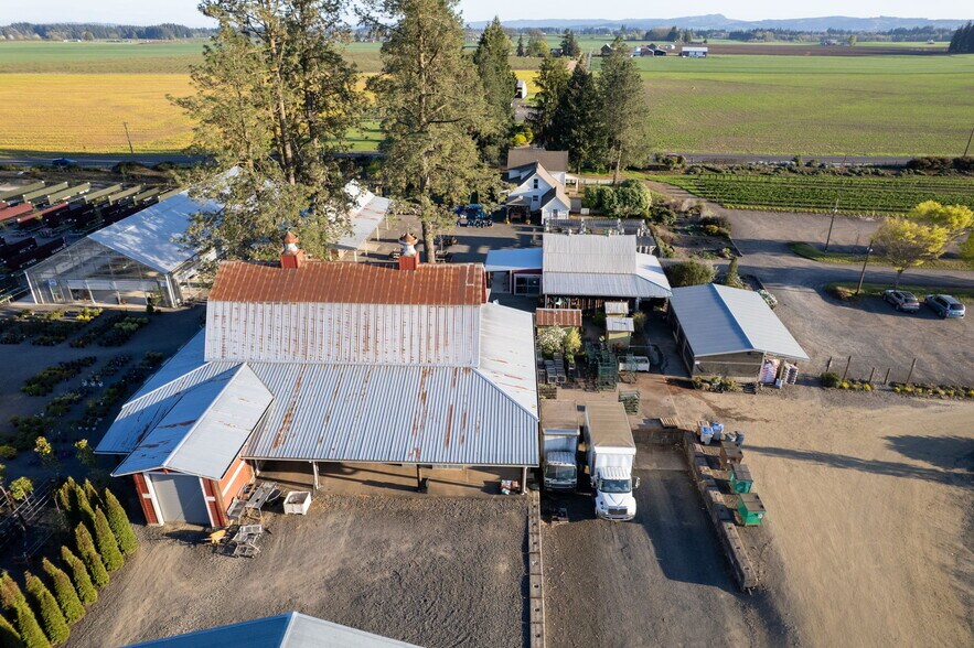 More Photos Of 7601 NW Milne Rd, Cornelius Winery Vineyard For Sale