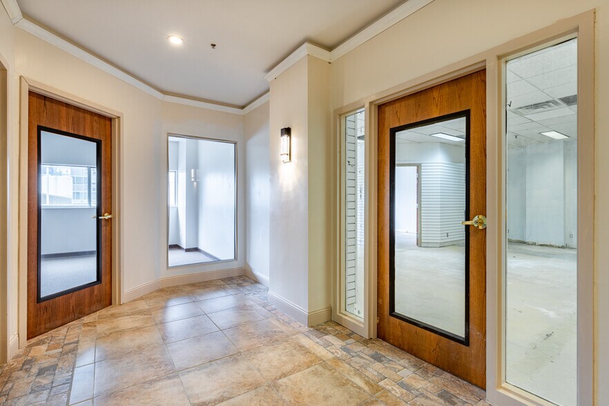 More Photos Of 250 2nd Ave S, Minneapolis Apartments For Lease