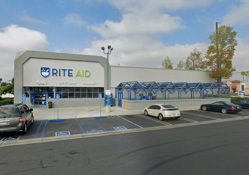 More Photos Of 15800 Imperial Hwy, La Mirada Drugstore For Lease