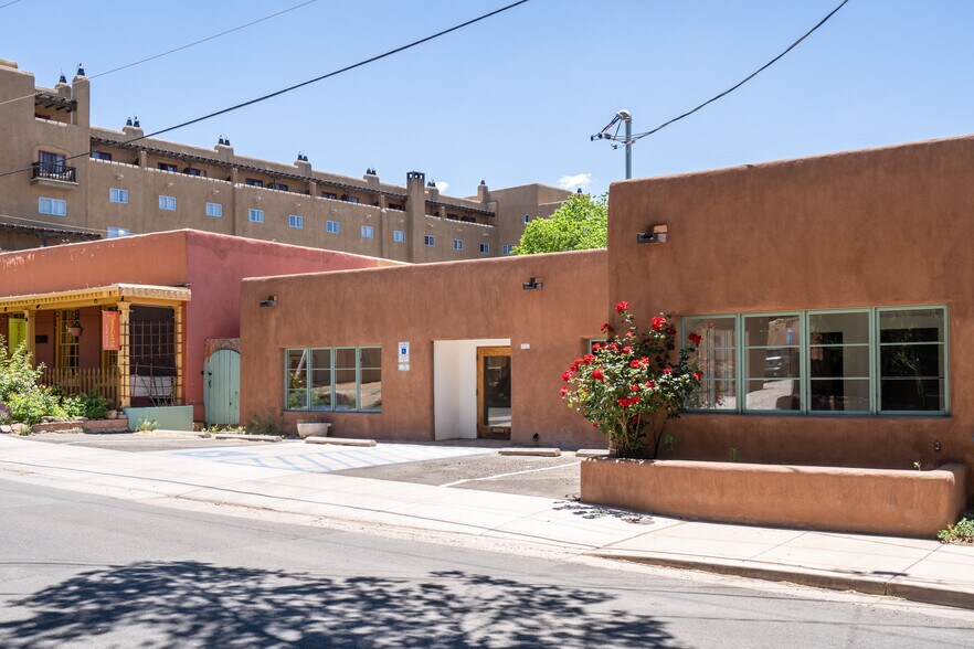 More Photos Of 310 Johnson St, Santa Fe Specialty For Sale