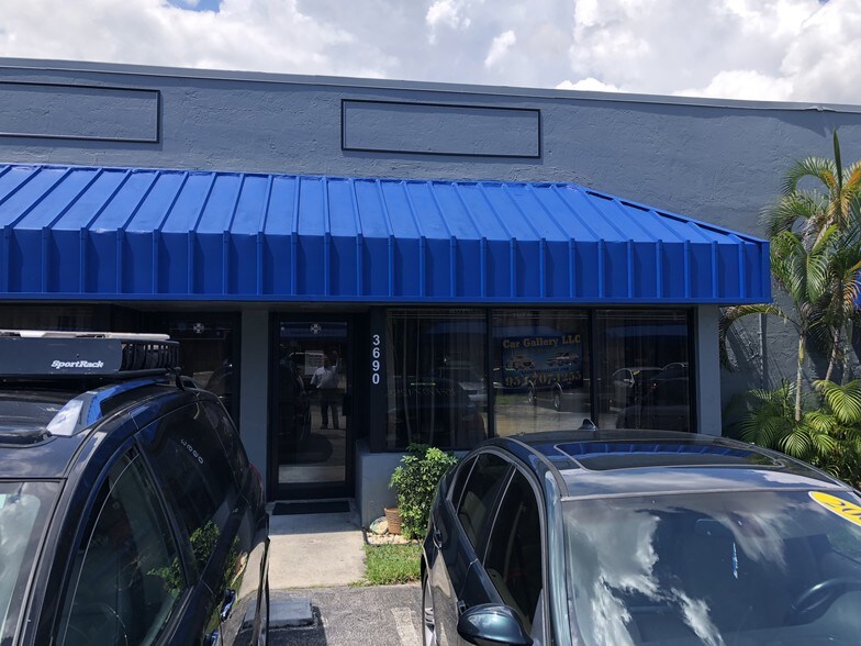 More Photos Of 3628-3682 NW 16th St, Lauderhill Light Manufacturing For Sale