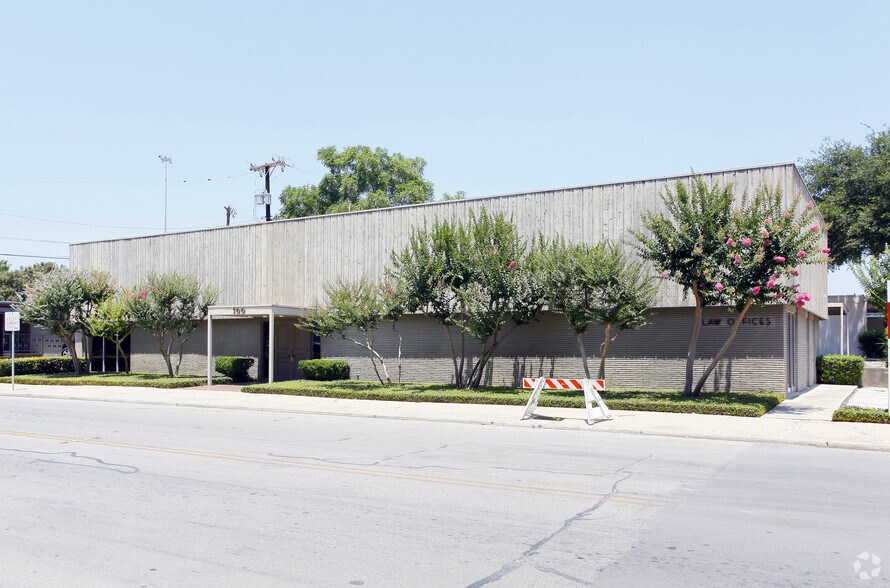 Primary Photo Of 500 Lexington Ave, San Antonio Office For Lease
