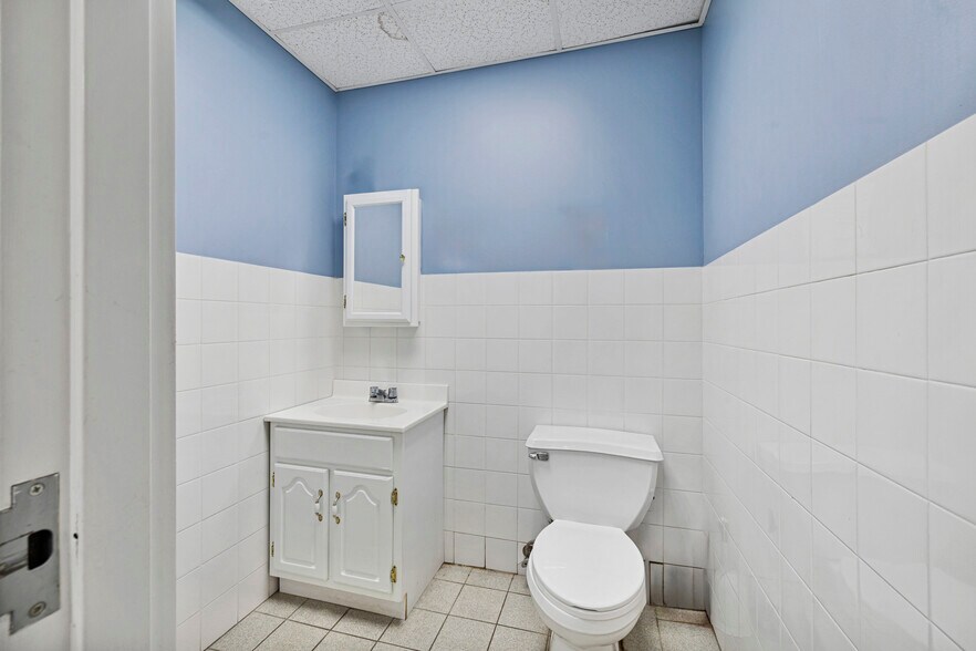 More Photos Of 295 W Route 59, Spring Valley Office Residential For Sale