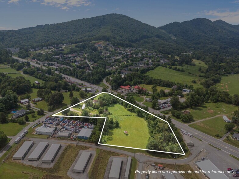 More Photos Of 223 Odonald Rd, Asheville Trailer Camper Park For Sale