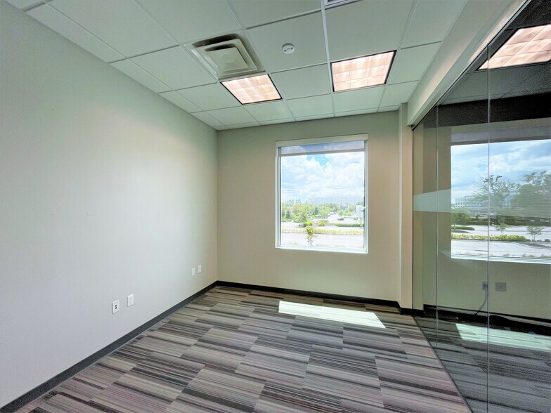 More Photos Of 1485 International Pky, Lake Mary Office For Lease