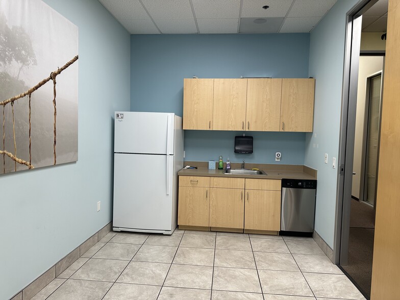 More Photos Of 1292 Kifer Rd, Sunnyvale Research And Development For Lease