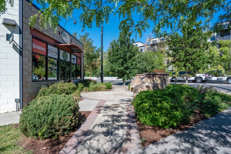 More Photos Of 2344 Pearl St, Boulder General Retail For Sale