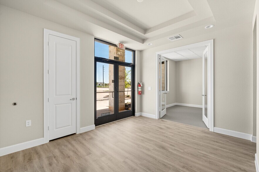 More Photos Of 5501 Cabrera dr, Sugar Land Medical For Lease