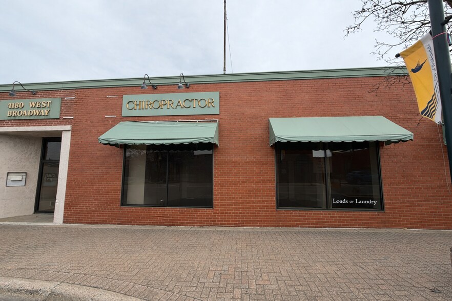 Primary Photo Of 4180 W Broadway Ave, Robbinsdale Storefront Retail Office For Lease