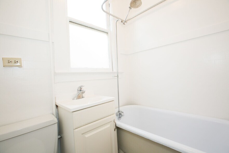 More Photos Of 1163 Pine St, San Francisco Apartments For Sale