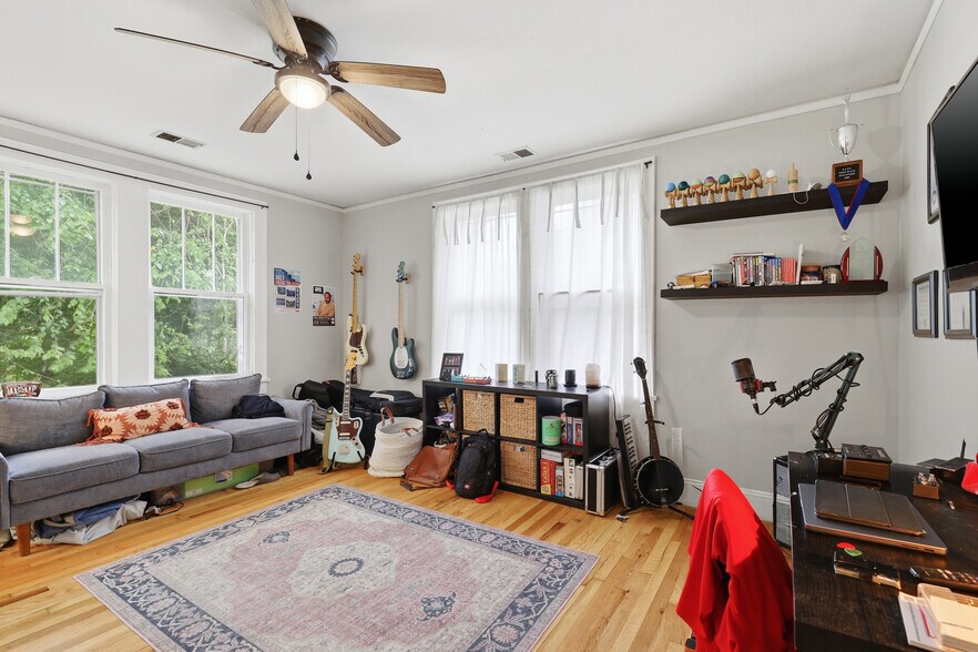More Photos Of 117 Lucille Ave, Easley Multifamily For Sale