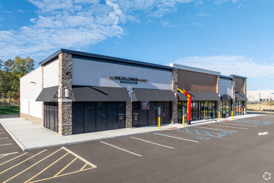 More Photos Of 1840 Wayside Road-Building B, Tinton Falls Unknown For Lease
