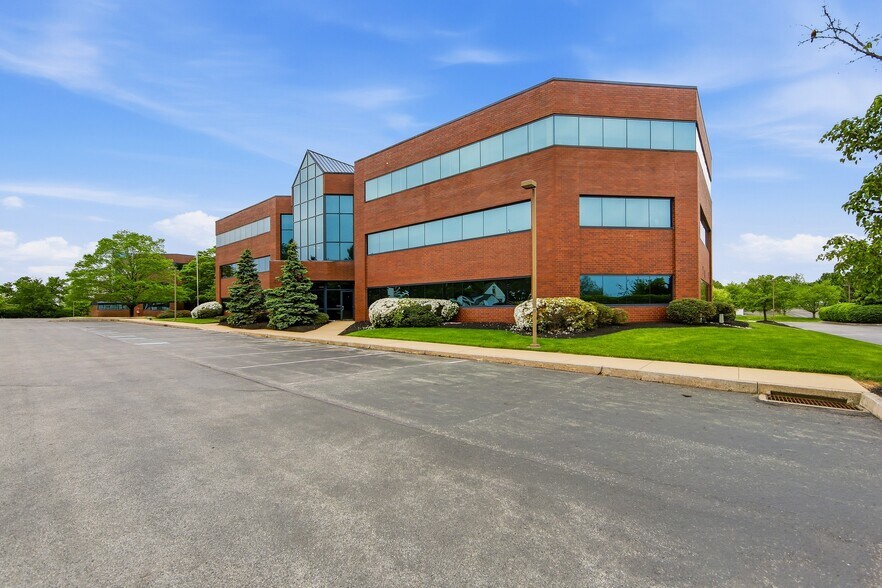 More Photos Of 470 John Young Way, Exton Unknown For Lease
