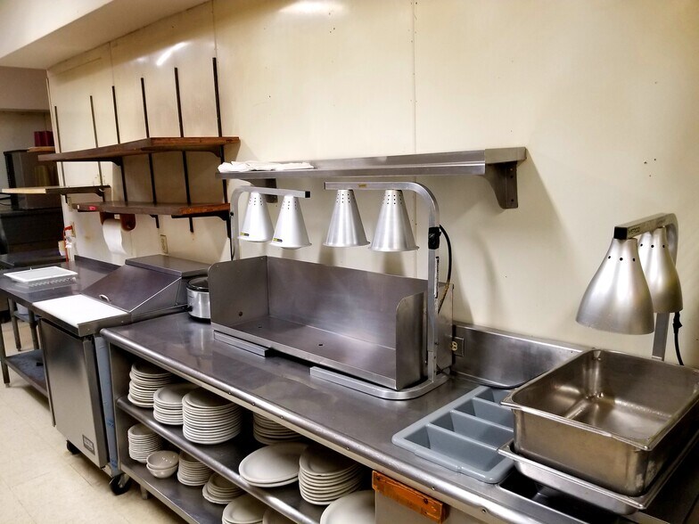 More Photos Of 1017 S Columbia Dr, West Columbia Restaurant For Sale