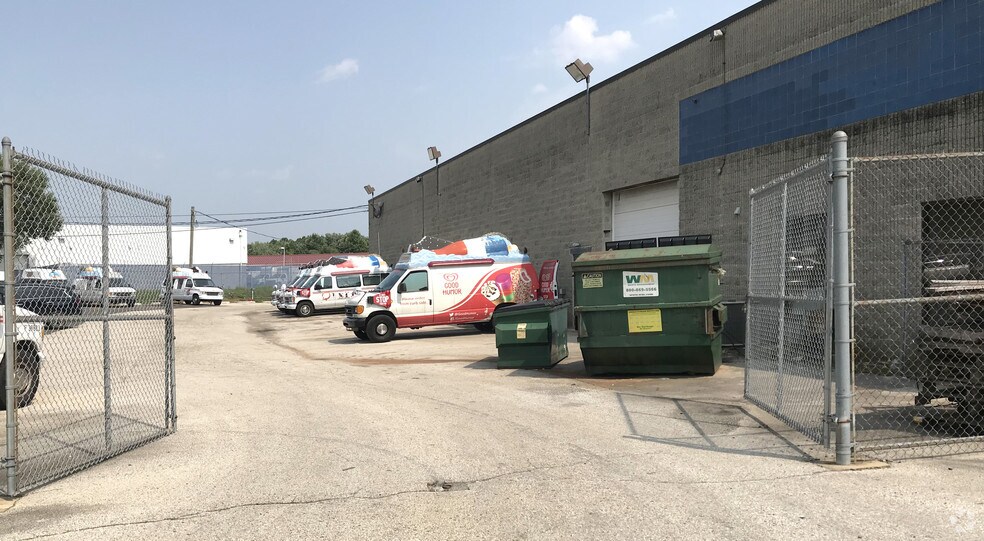 More Photos Of 14001 Townsend Rd, Philadelphia Warehouse For Lease