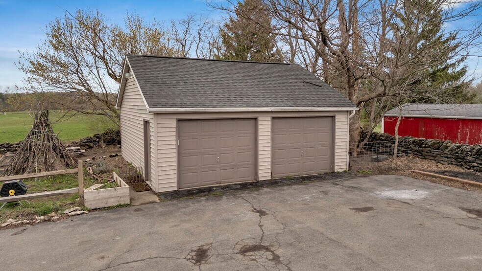More Photos Of 9060 Main St, Clarence Storefront Retail Residential For Sale