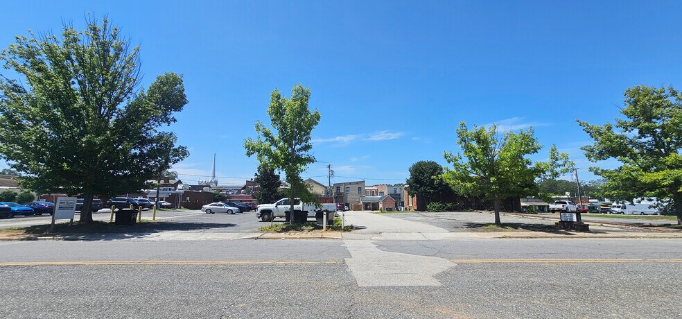 More Photos Of 6 N Roosevelt St, York Restaurant For Sale