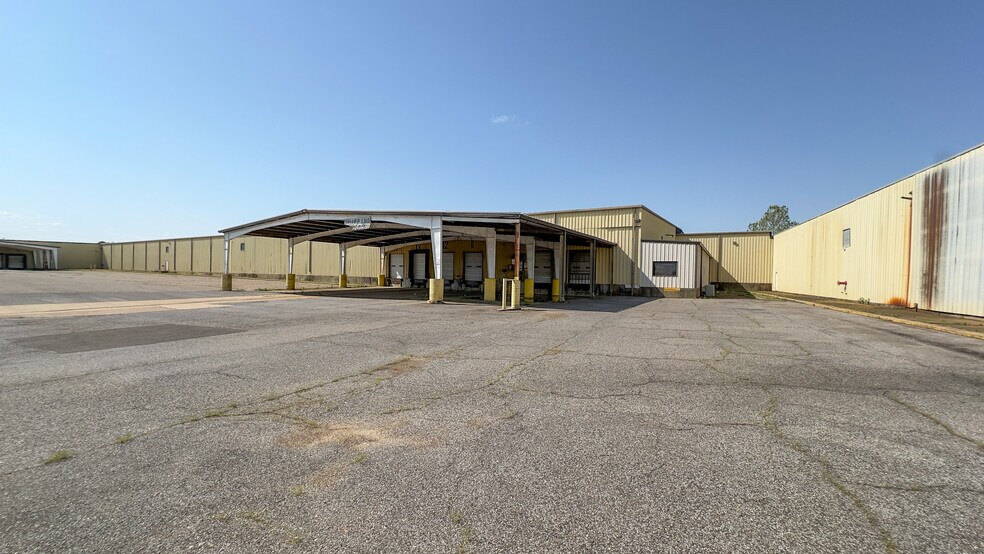 More Photos Of 11200 Wildwood Dr, Olive Branch Industrial For Sale