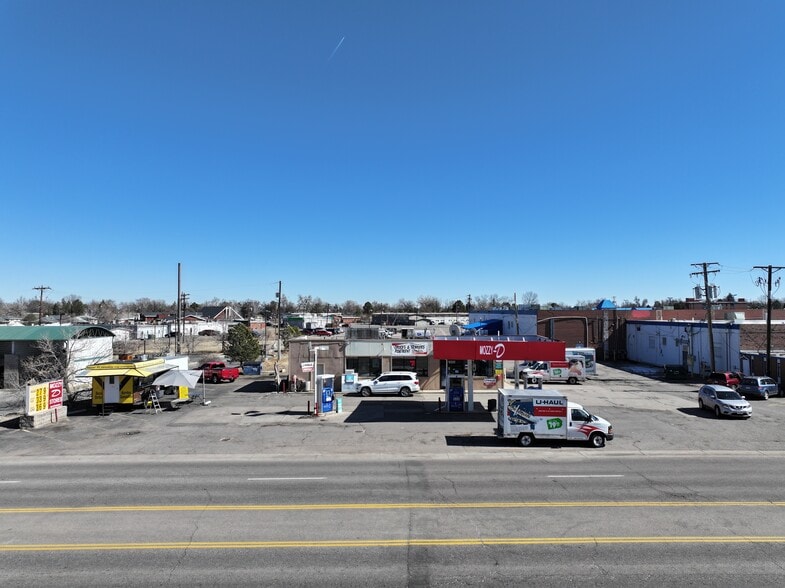 More Photos Of 754 Peoria St, Aurora Service Station For Sale