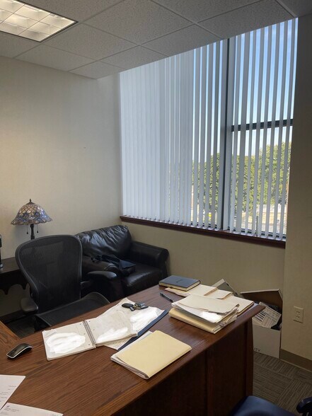 More Photos Of 1 E Broad St, Bethlehem Medical For Sale